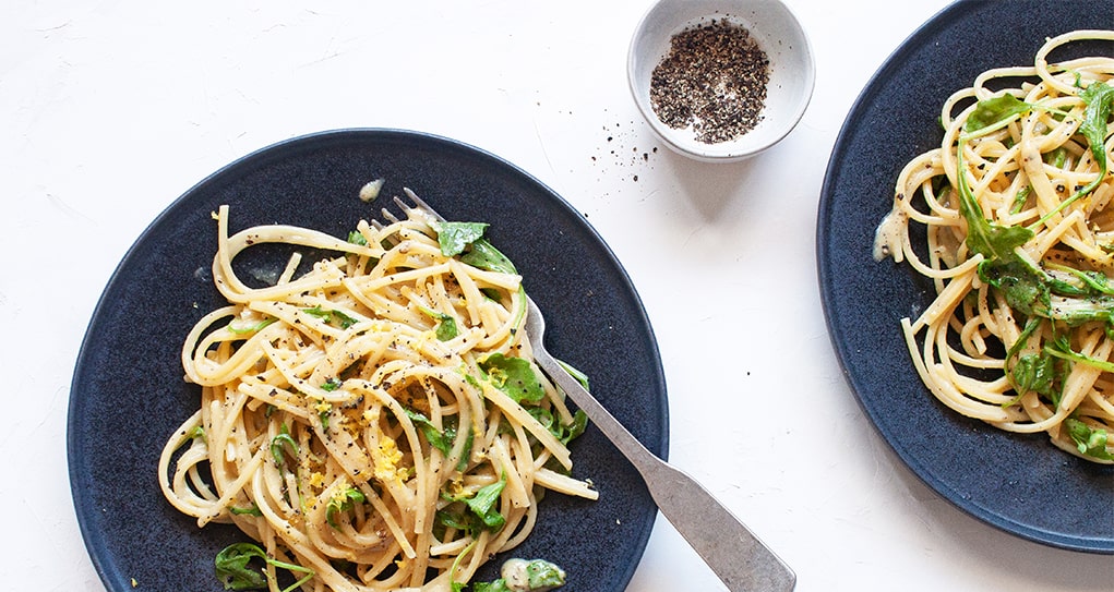 Spaghetti with Vegan Lemon Cream Sauce and Arugula Recipe