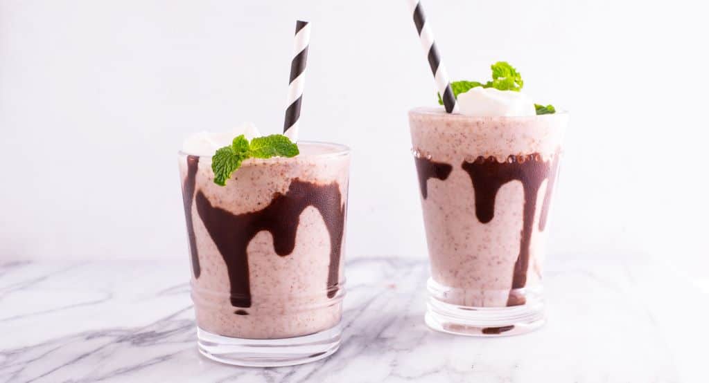 Mint Chip Milkshake with Chocolate Drizzle Recipe