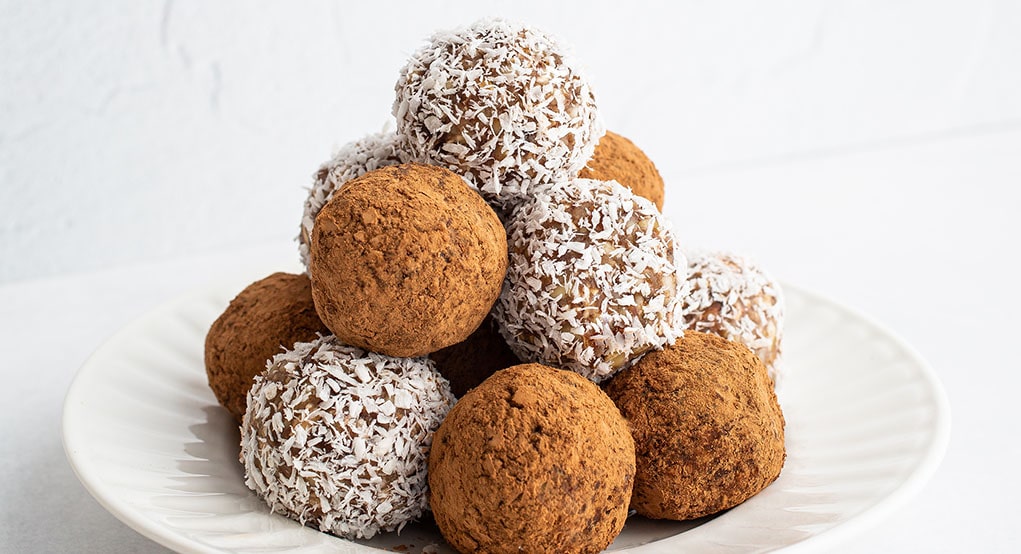 Vegan Blackberry Bliss Balls Recipe