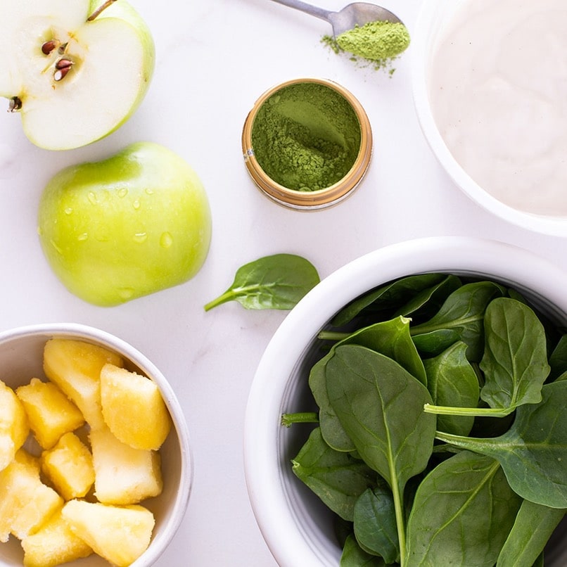 Ingredients for the Green Smoothie.